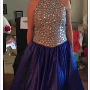 This Never been worn Dan Dan Li dress was made right before pandemic.Never worn.